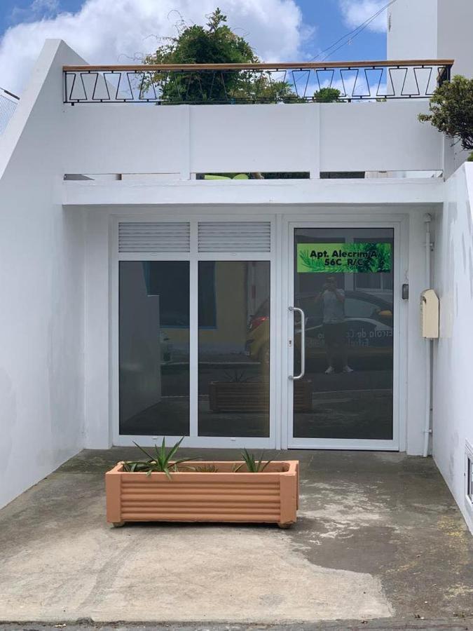 Apt. Alecrim A Apartamento Ponta Delgada Exterior foto